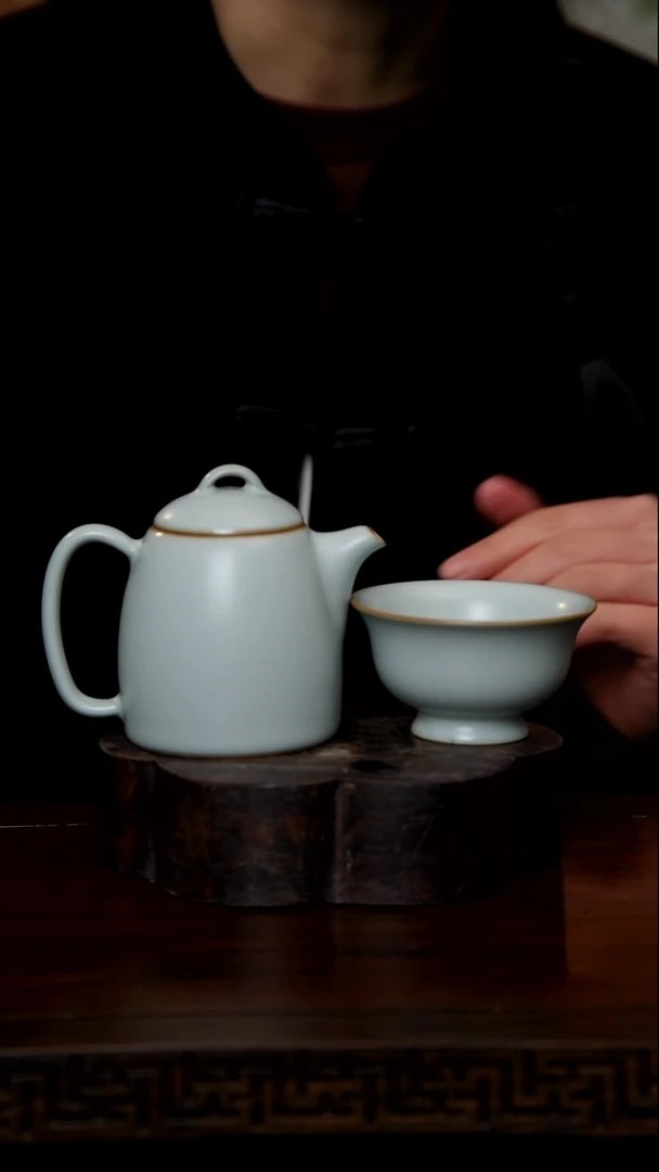 杯毛*飞联系客服核对订单