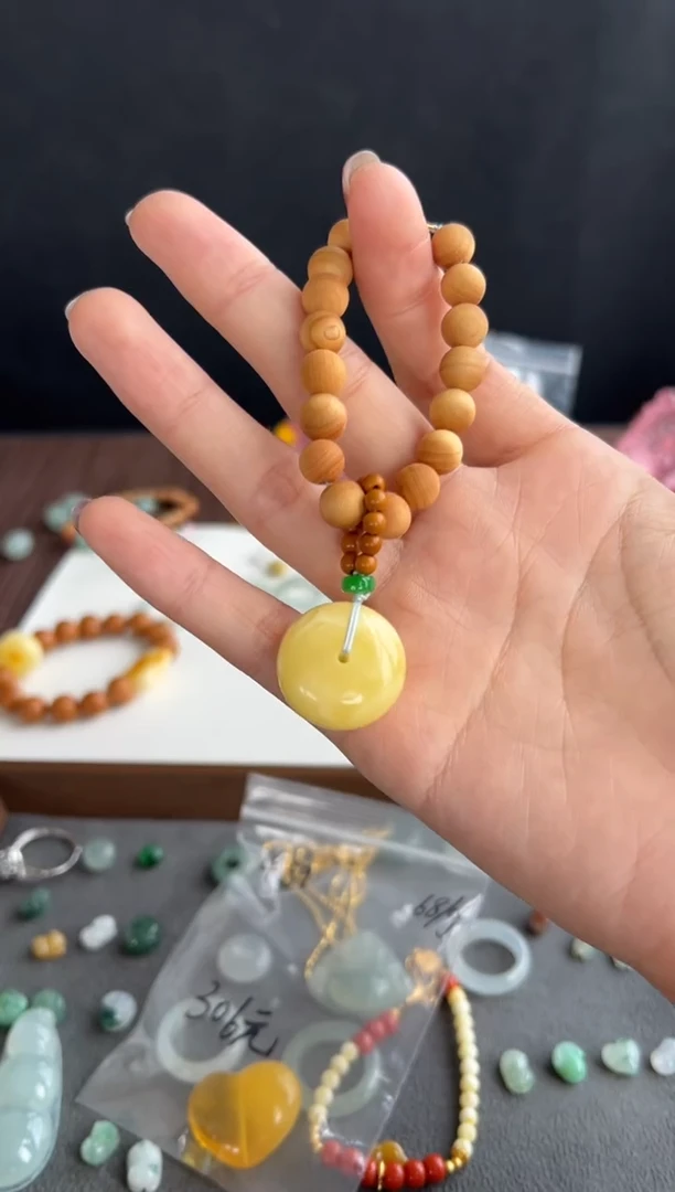 蜜蜡吊坠(不含链)未镶嵌938买断