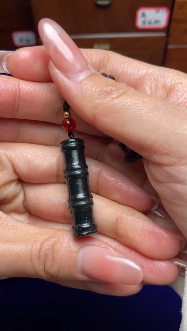 未镶嵌和田玉挂件陇****韵和田玉