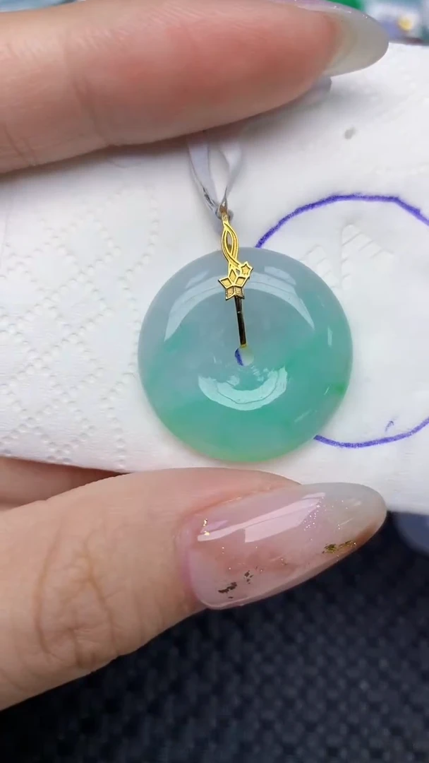 颈饰18K金镶嵌翡翠天然缅甸翡翠a货百元以上9元证书费自理