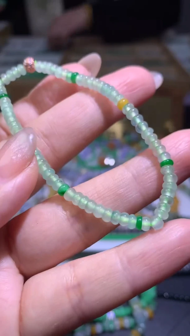 【闪购商品】定制翡翠未镶嵌毛货