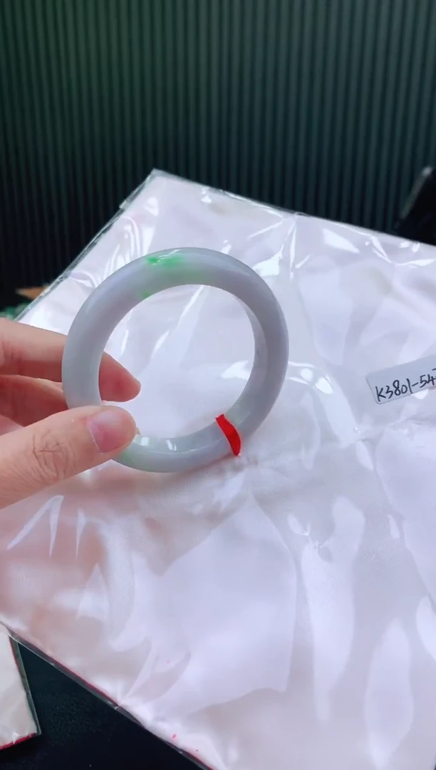 未镶嵌手镯翡翠54