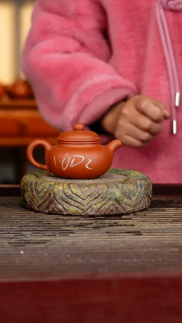 宜兴原矿紫砂壶茶壶宜兴原矿紫砂壶茶壶100C