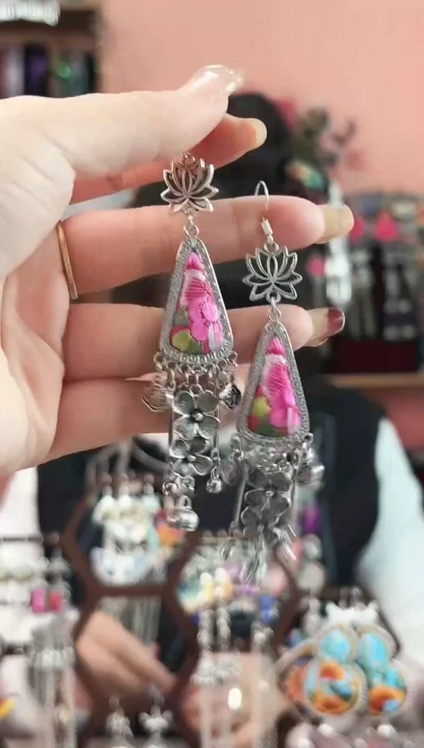 织绣彩云南阁非遗老绣60