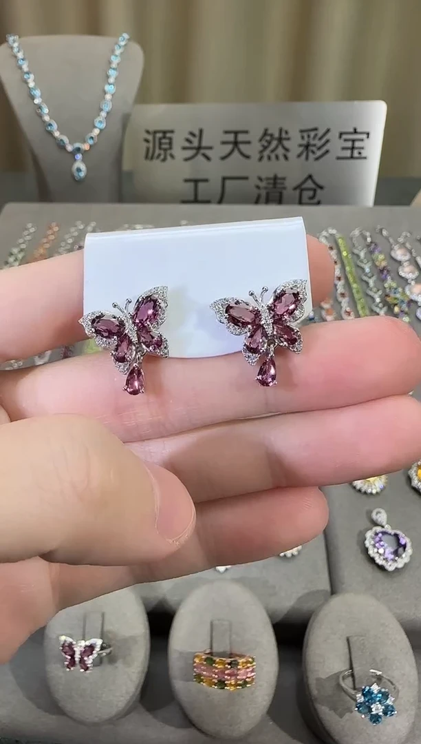 银S925镶嵌耳饰石榴石17mm耳钉好的设计款