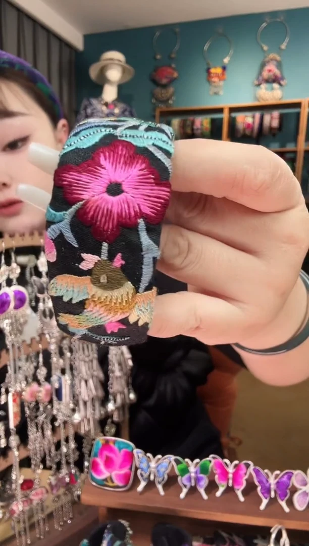 刺绣纯手工民族风刺绣手镯