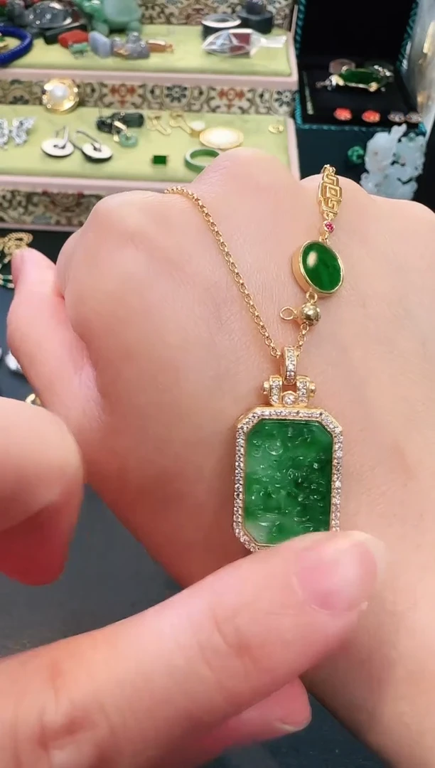 【闪购商品】翡翠颈饰银S925镶嵌吊坠