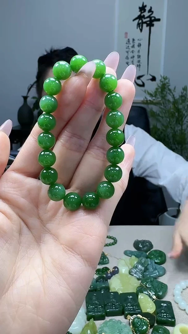 未镶嵌和田玉挂件10