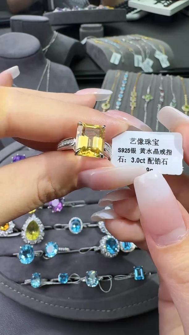 银S925镶嵌戒指水晶3.0ct