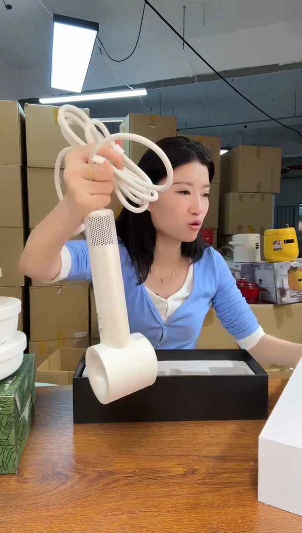 小狐狸瓷器哇哇哇