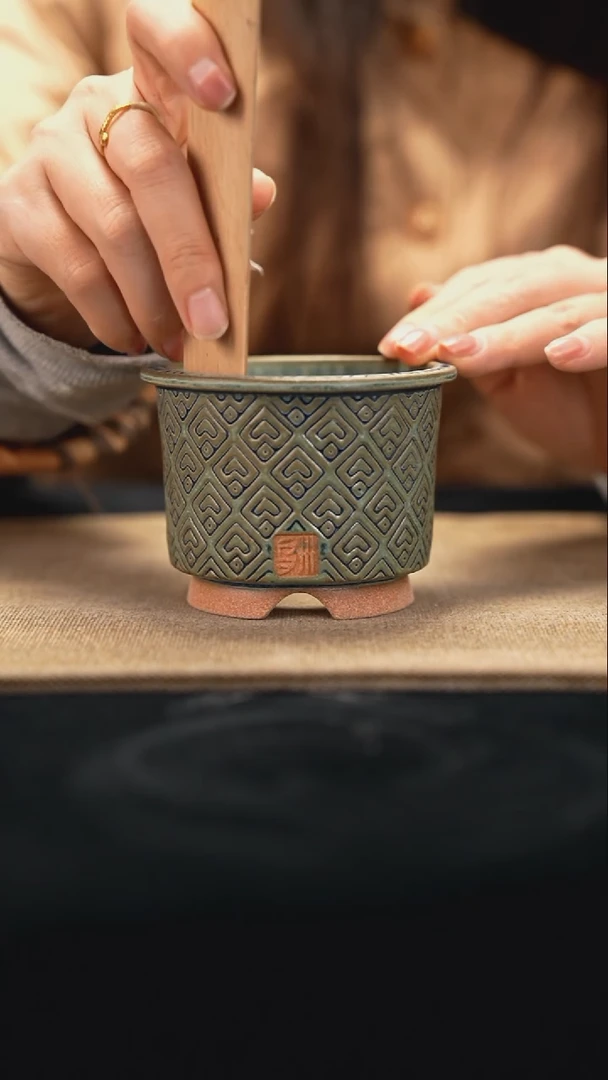 11-15-052花盆口径7.5瑕