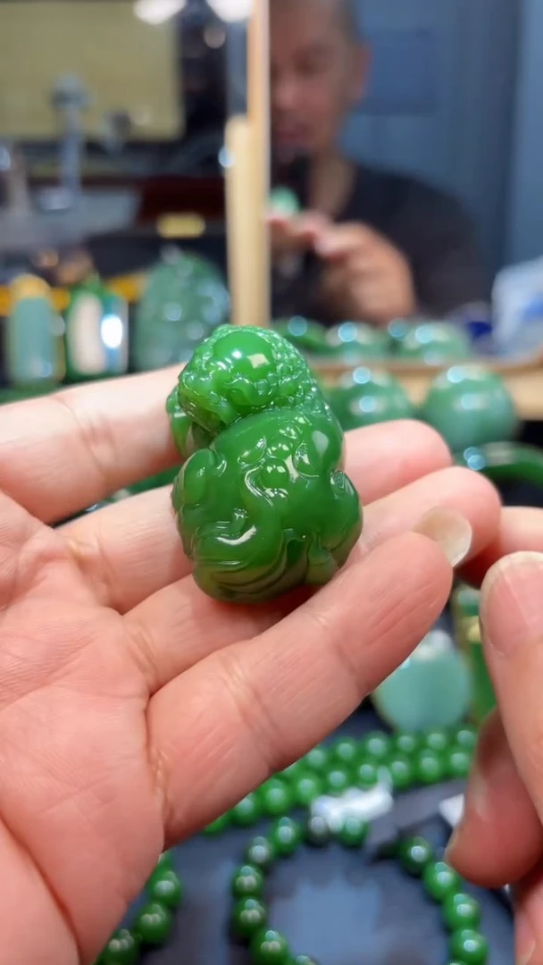 【闪购商品】和田玉（碧玉）颈饰未镶嵌1