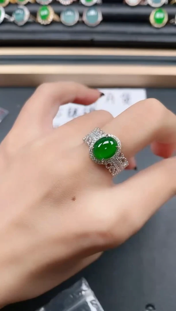 翡翠戒指银S925镶嵌111111
