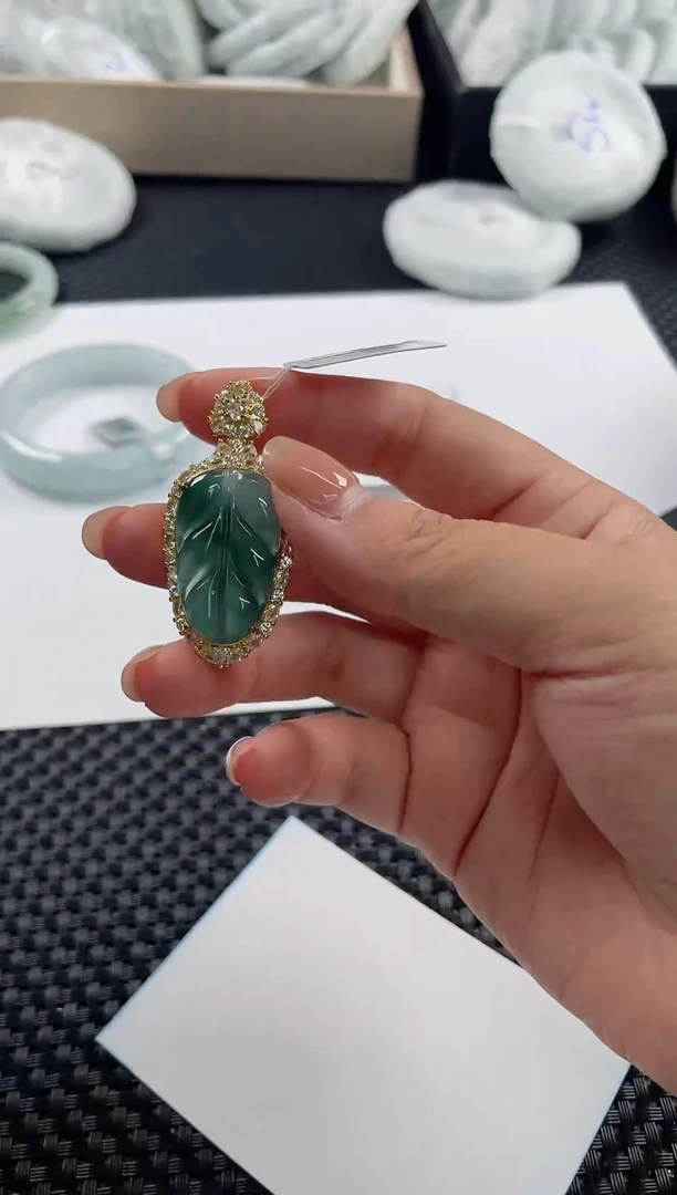 颈饰未镶嵌翡翠基地发货H  4974