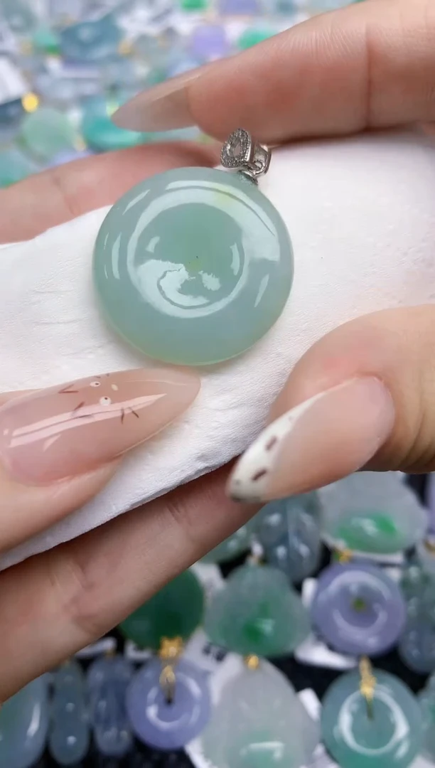 翡翠银S925镶嵌颈饰   天然翡翠A货