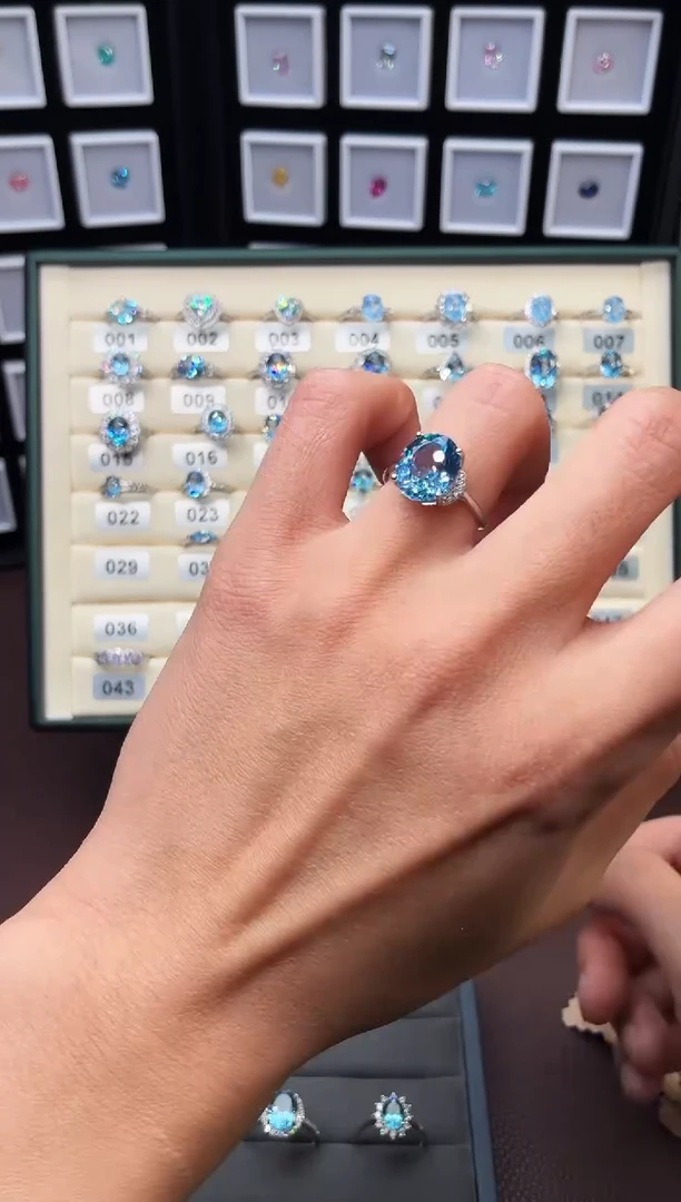 无925银轻奢魔鬼蓝色女神戒指