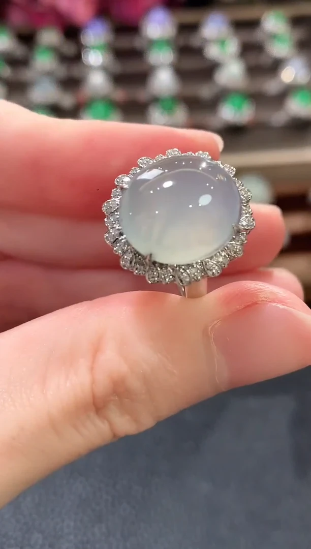 18K金镶嵌戒指翡翠a44