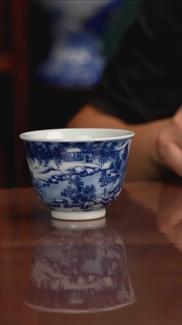 景琳藏青花山水雪景主人杯