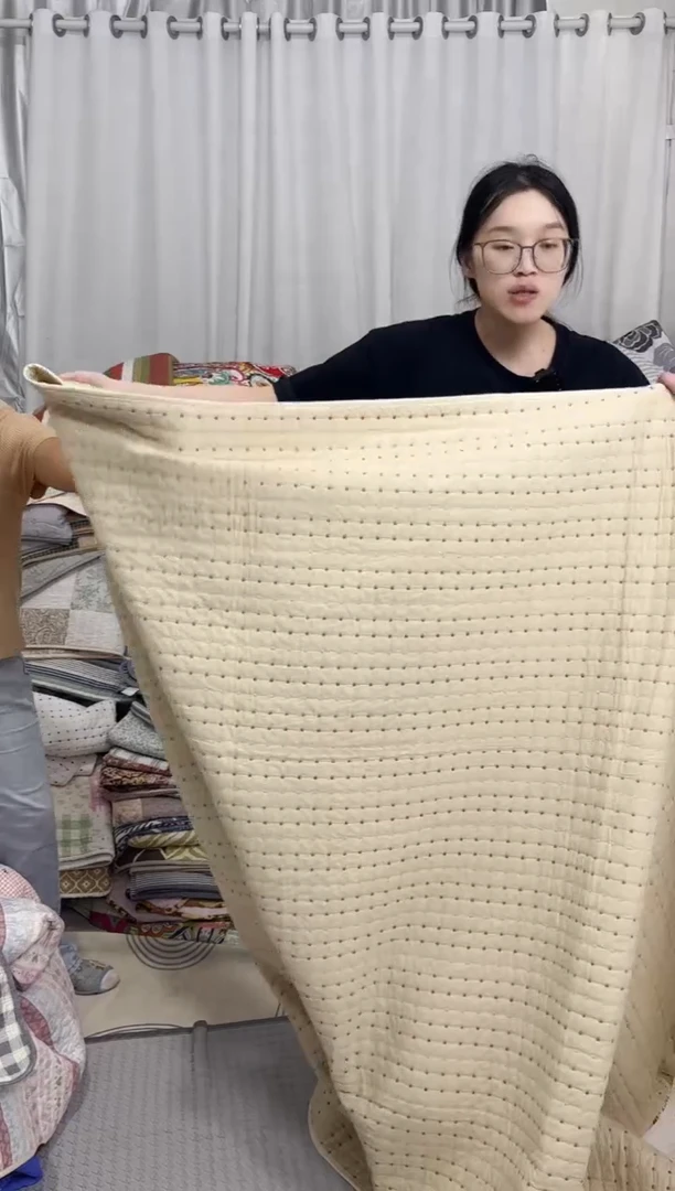棉230*250奶茶色米粒绣
