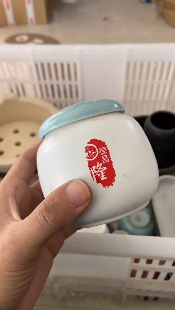杯无运费险有瑕疵的摄影的产品有使用过的痕迹有点脏介意勿拍