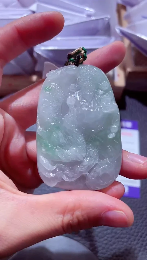 颈饰未镶嵌翡翠00000092