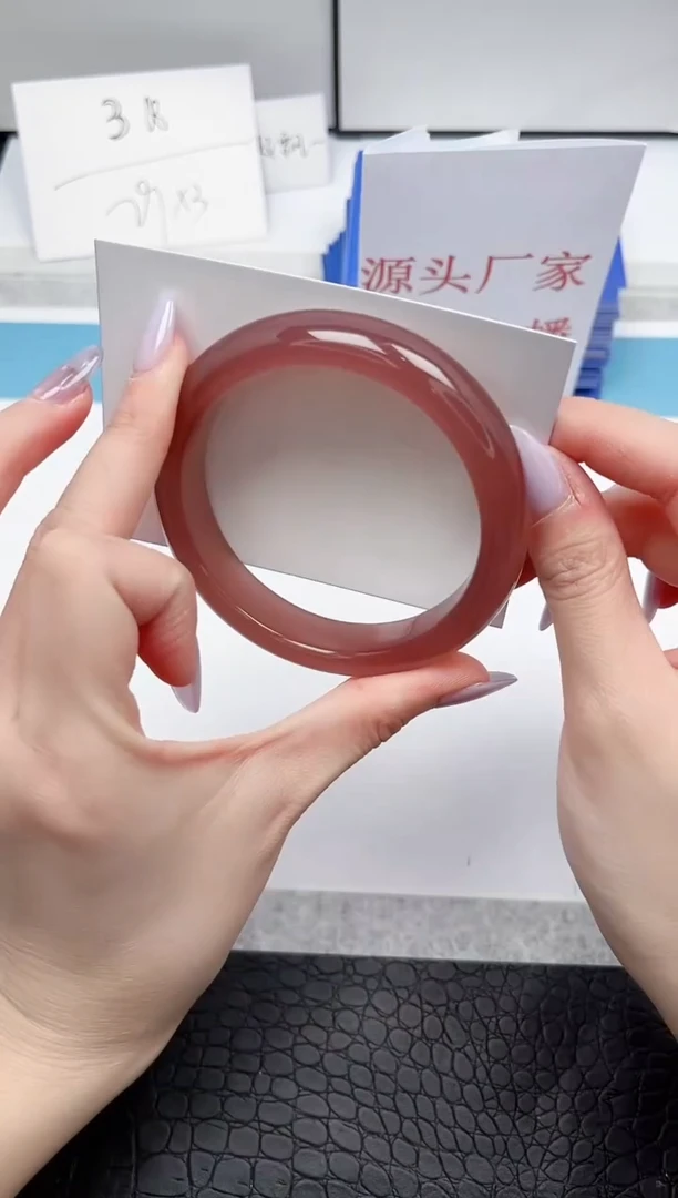 【闪购商品】石英质玉手镯未镶嵌A46-59.5