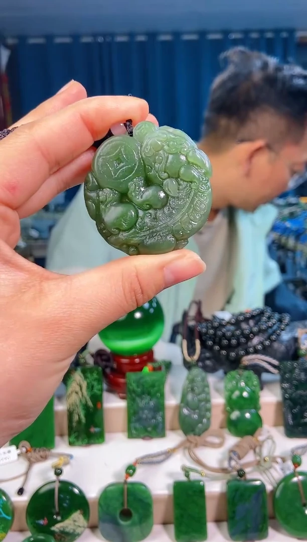 【闪购商品】和田玉挂件未镶嵌1