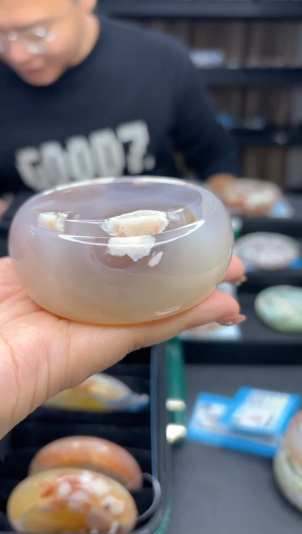 【闪购商品】石英质玉手镯未镶嵌998（60圈赠送镯心）