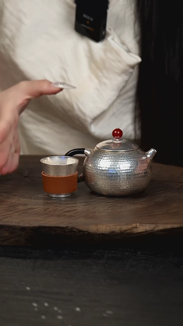 手工西施银壶+配1银杯