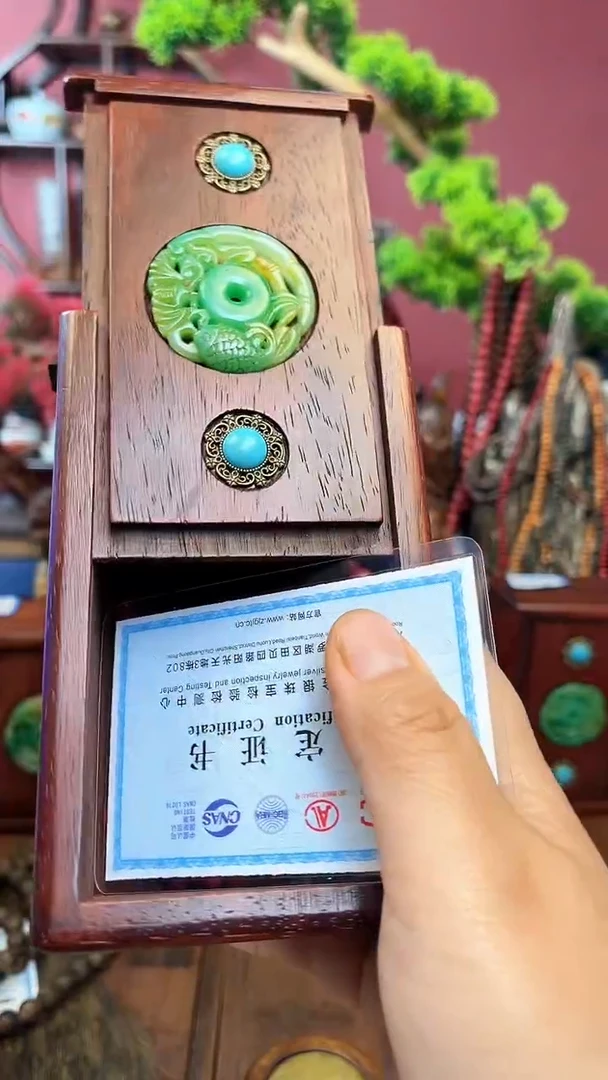 【闪购商品】木中之❤王妍妍批发8红奇楠长串-木盒