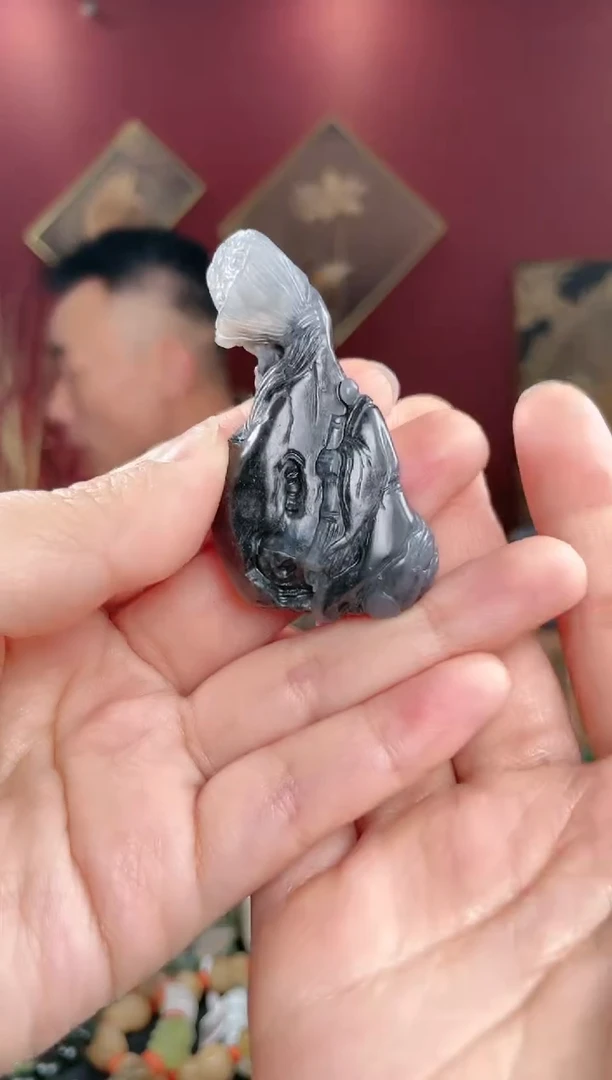 【闪购商品】和田玉颈饰未镶嵌悟道