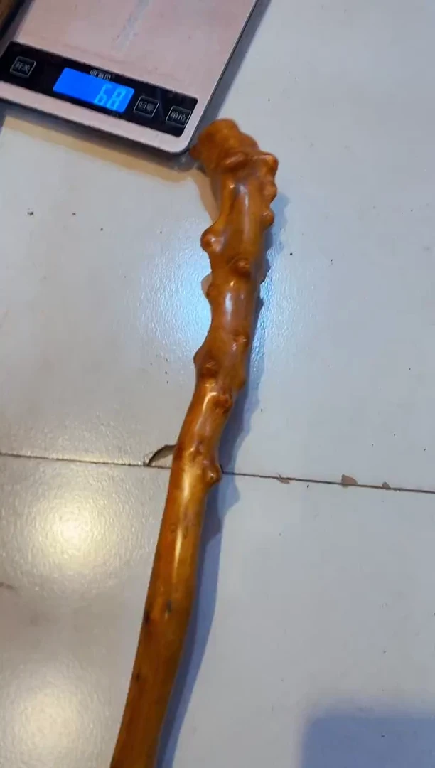 柏木（崖柏）2敲背捶火北太行崖柏手把件手串