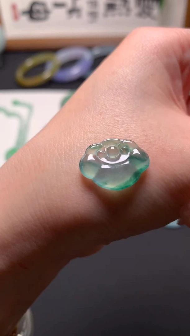 未镶嵌定制翡翠0484110260