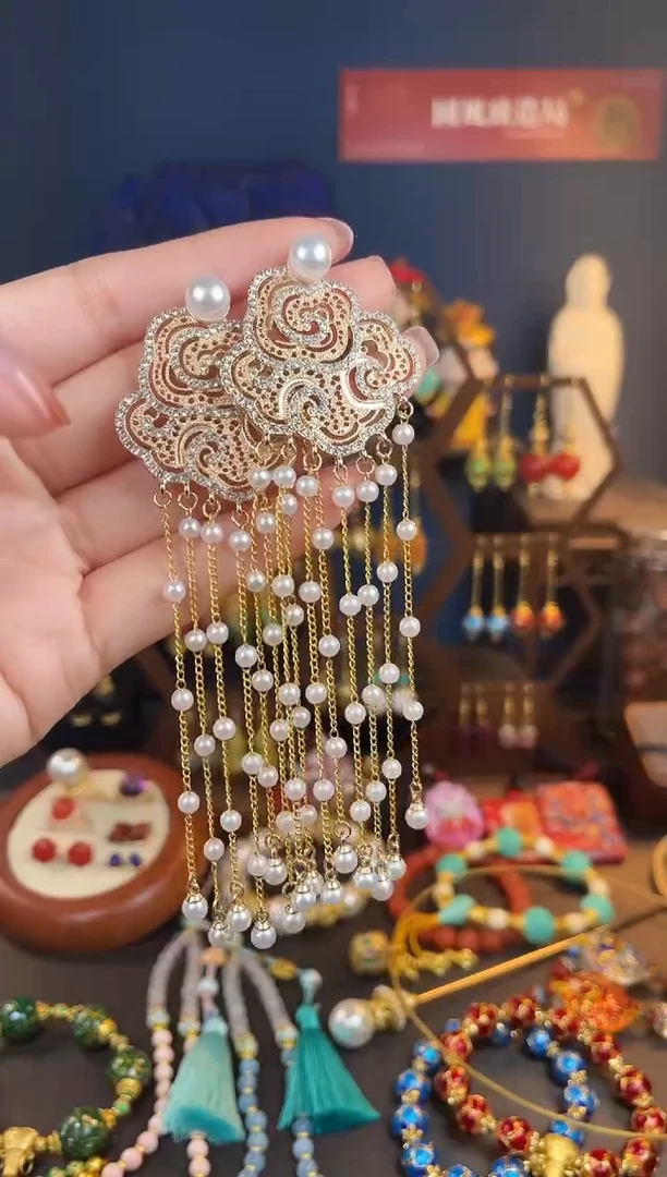 【闪购商品】351号美人卷珠帘花丝镶嵌款耳钉