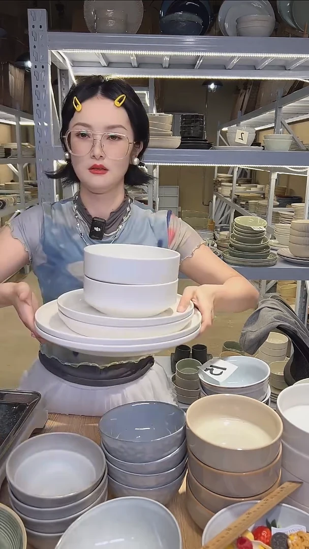 瓷126外贸尾货高温釉下彩陶瓷餐具默认微瑕