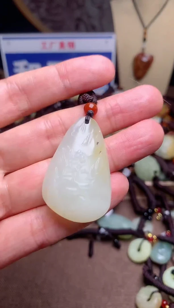 【闪购商品】和田玉颈饰未镶嵌1