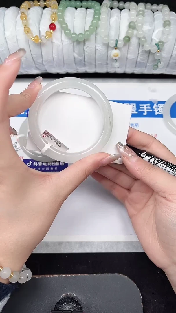 未镶嵌手镯石英质玉361-55/56