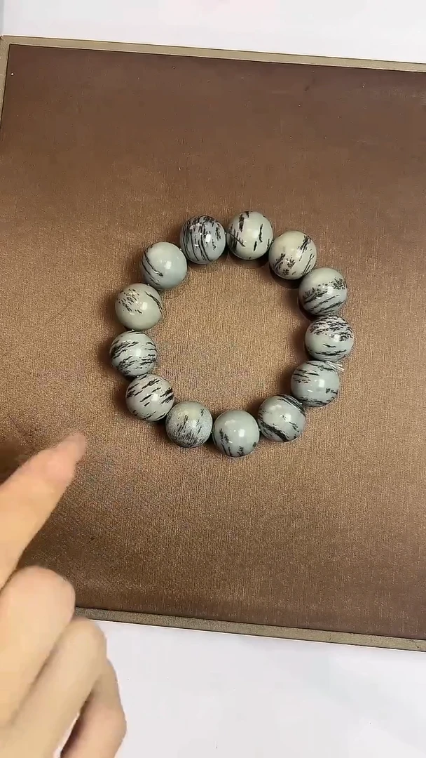 未镶嵌手串和田玉多样性发货其中发一