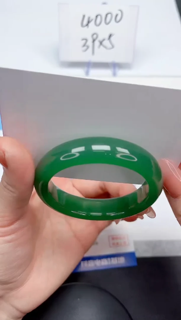 【闪购商品】石英质玉手镯未镶嵌56-54.4