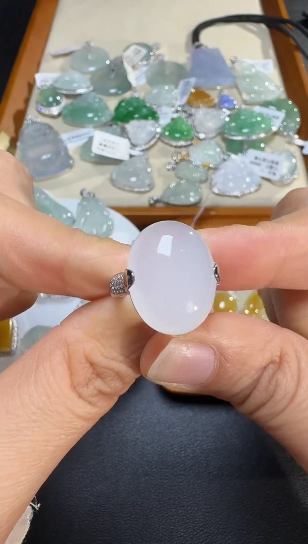 【闪购商品】翡翠颈饰18K金镶嵌【源头工厂】钻石镶嵌