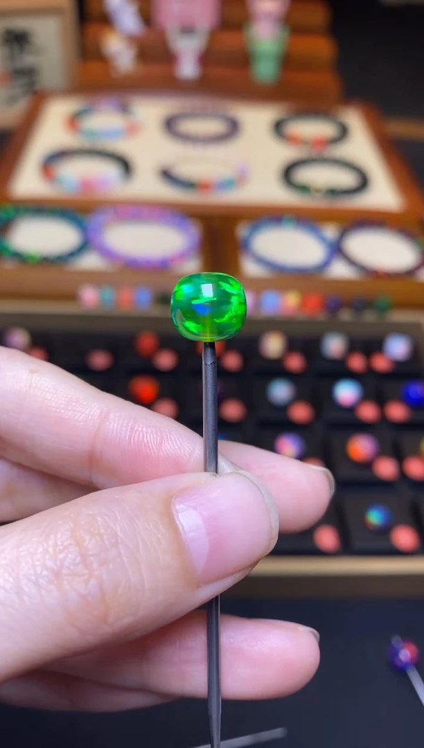 【闪购商品】树脂制品9*10mm人工欧泊老型13