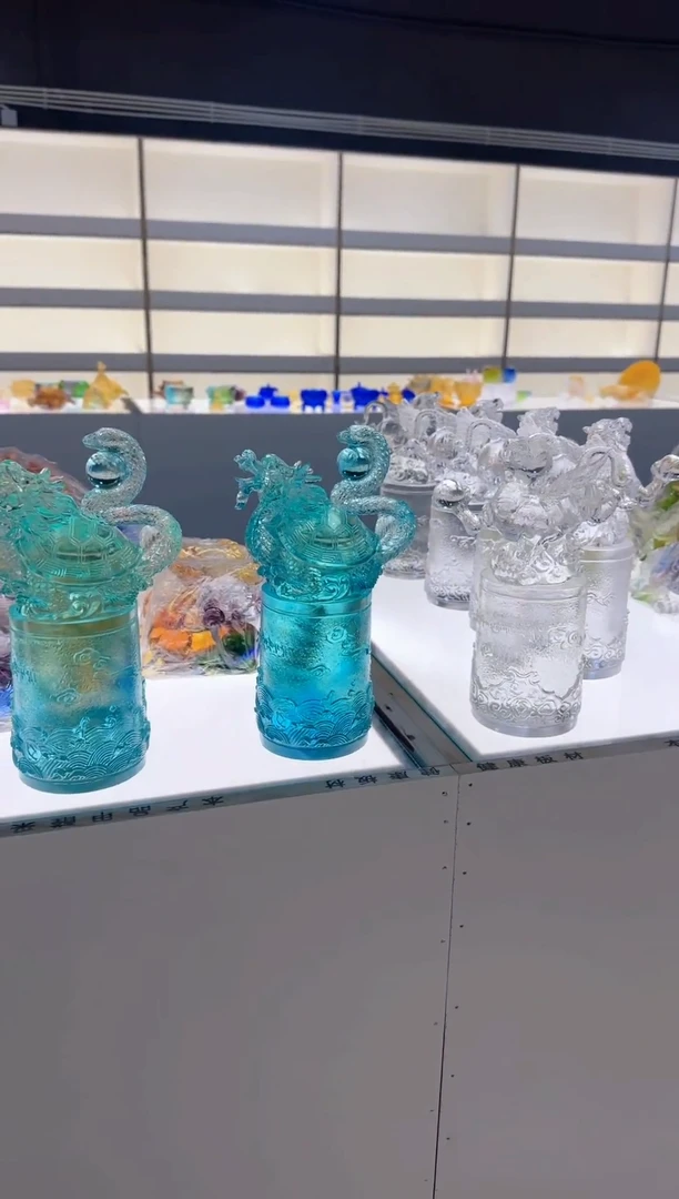 手工艺品琉璃维*根古法琉璃四神兽一套