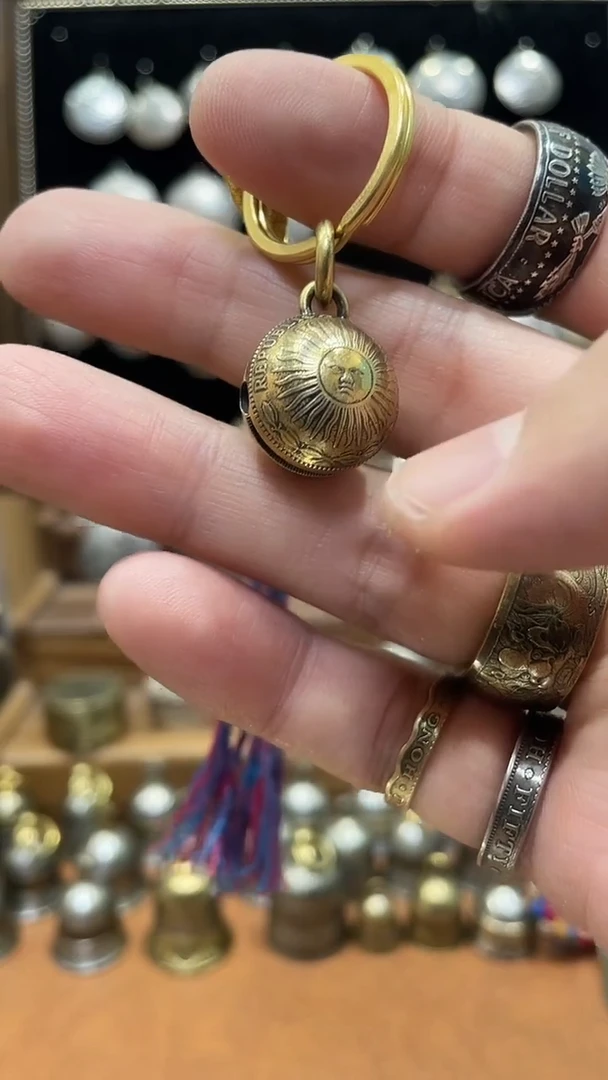 太阳神铃铛