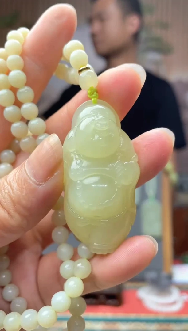 和田玉未镶嵌颈饰拍一发一