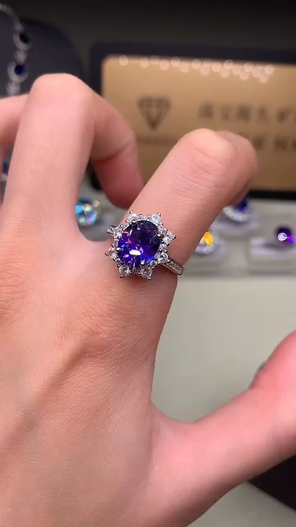 戒指彩色蓝宝石银S925镶嵌.。。。。。