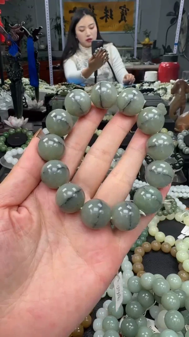 未镶嵌手串和田玉新疆青花一线天卡18