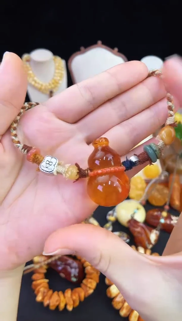 琥珀未镶嵌珠宝奇石柒月