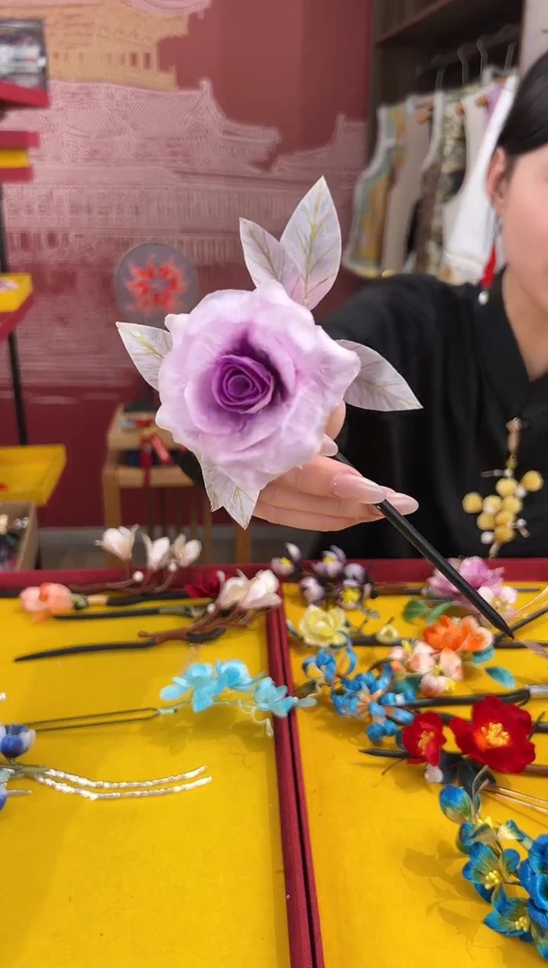 【闪购商品】刺绣非遗绒花（发饰）