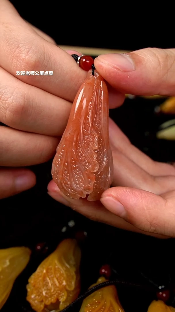 寿山石桃花石挂坠