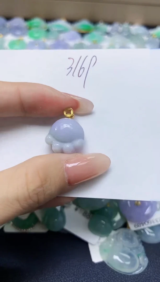 翡翠未镶嵌颈饰天然缅甸翡翠A货